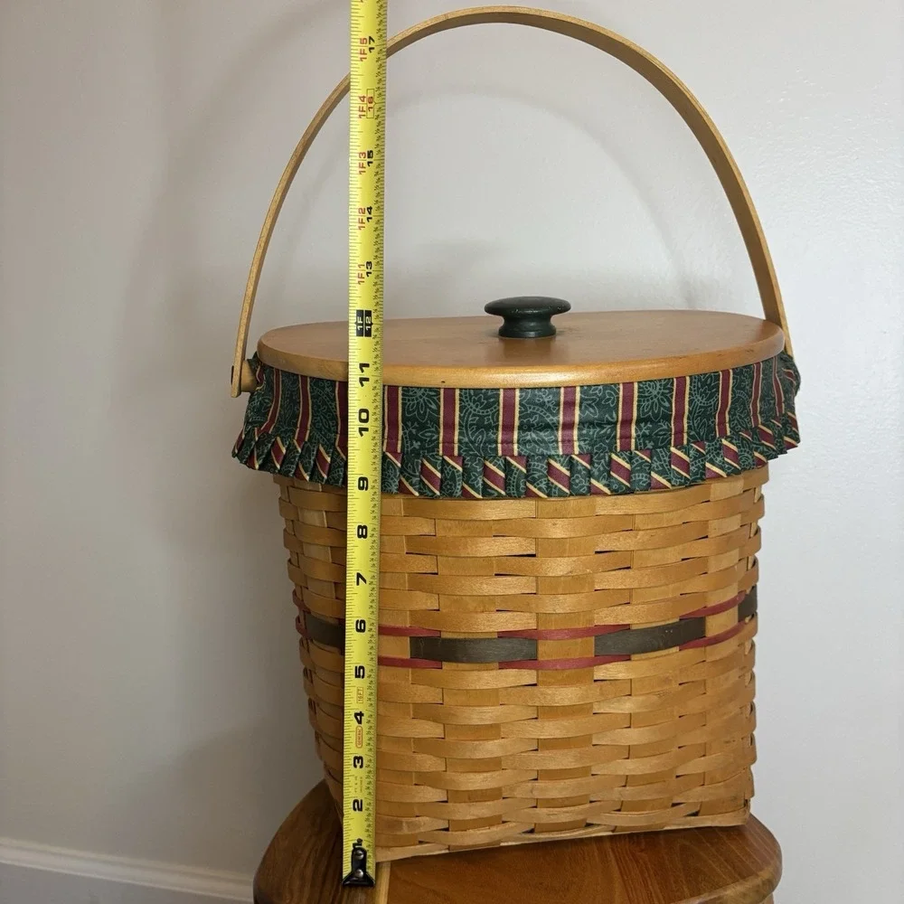 Longaberger Holiday Hostess Winter Wishes Basket Holly Liner Protector Lid 1998